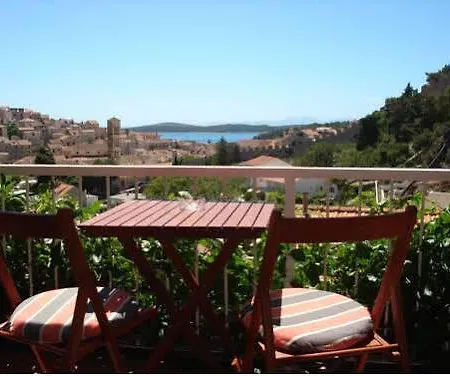 Vuljan Hvar Town