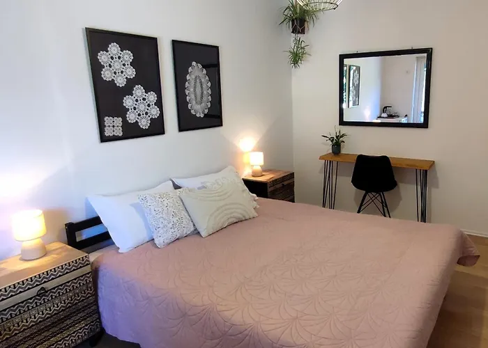 Vuljan Guest house 3*