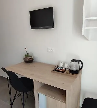 瓦里安宾馆 招待所 赫瓦尔